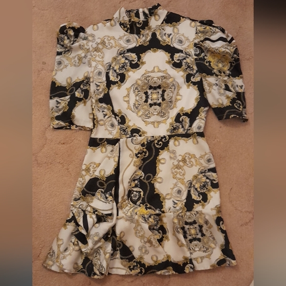 HOST PICK⚜️Bardot Short Sleeve Dress Size 12 - Picture 7 of 8